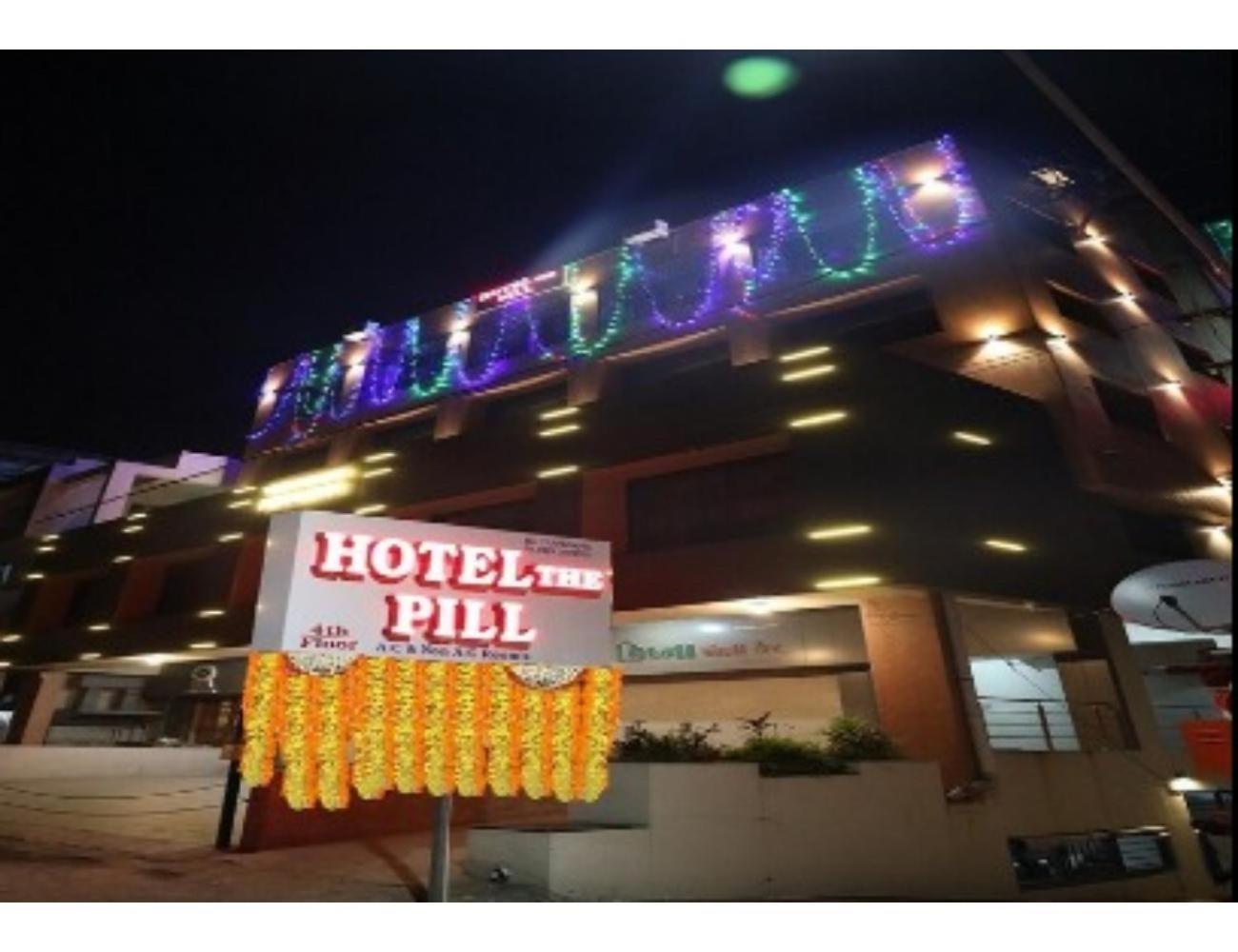 Hotel The Pill, Bhāvnagar Exterior foto